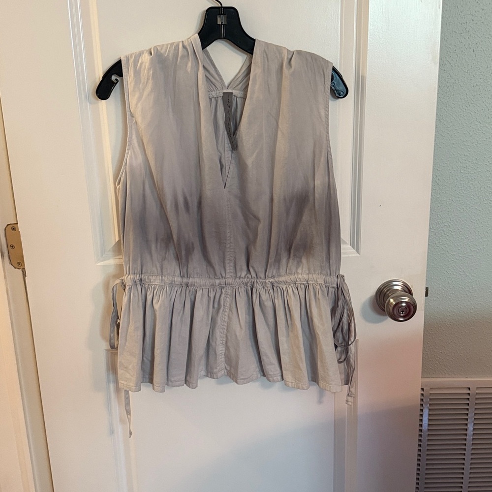 Ombré grey  Sleeveless Blouse with peplum by Raquel Allegra